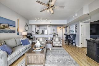 Shores of Panama 1011 - 1 BedroomBunks Sleeps 6. Free Fun - 5