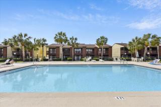 Upgraded 2Bd2 Ba Townhouse in Quiet Community wPool - 7