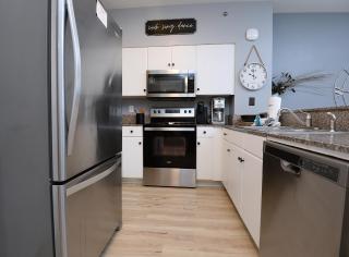 Shores of Panama 1928 - Beautifully Renovated 3 Bedroom3 Bathroom Bunk Room Sleeps 10 - 9