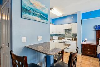 Shores of Panama 1506 Perfect for a Great Couples Getaway Free Fun Reserved Parking - 3