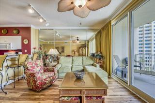 Shores of Panama 707 - 2 BedroomBunks Sleeps 8. Reserved ParkingFree Fun - 2