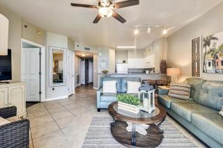 Shores of Panama 620-Sleeps 8 Free Fun Reserved Parking Space Updated Beach Chairs INCLUDED - 1