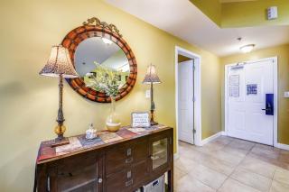 Shores of Panama 2217- Elegantly Decorated Sleeps 6 Free Fun - 2
