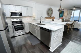 Emerald Isle Gulf Facing Condo with WOW Factor - 1