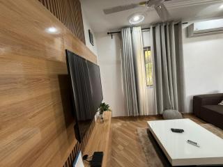East Legon Cozy 2 BR 2 Bath Apt with backup Power - 5