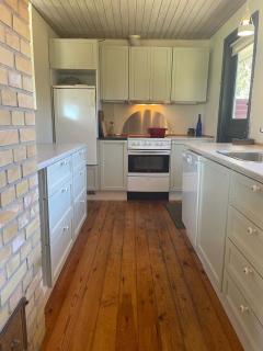 Scandinavian Family Escape Vacation House - 1