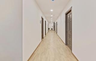 Townhouse Sector 49 Near Logix city centre - 5