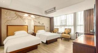 Borrman Hotel Beihai Avenue High-speed Railway Station - 2