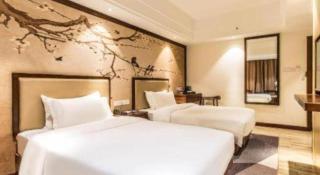 Borrman Hotel Beihai Avenue High-speed Railway Station - 1