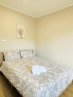 4 bedrooms home in Springvale, Ideal for Families and Groups - 6