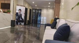 Green Tree Inn Express Jinan Huaiyin District Jingshi Road Children's Hospital - 1