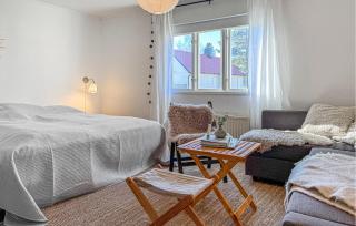 2 Bedroom Stunning Home In Gotlands Tofta - 7