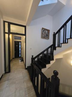 OH Trendy homes Hoan Kiem 6 bedrooms - 8