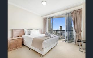 Chevron Renaissance - Private Apartments by Coastal Letting Co - 4