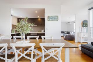 Beauty & the Beach - 3