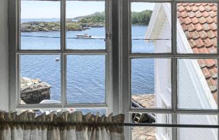 2 Bedroom Awesome Home In Farsund - 2