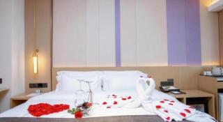 Lavande Hotel Nanchang West Station Guoti Center Metro Station - 7