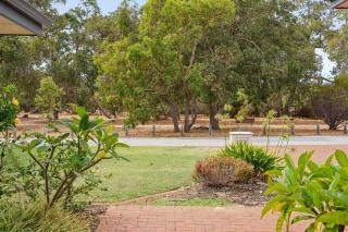 Pod Lodge Family Escape Opposite Nature Reserve - 9