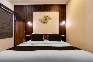 Super Collection O Kalighat Kolkata Formerly Venkateshwara - 1