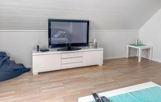 Amazing Home In Vanse With House Sea View - 8