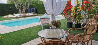 Manor Villa Among Veneto's Orchards - 7