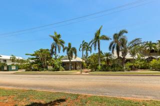 Cable Beachside Apartments - Broome - 2