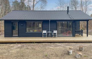 3 Bedroom Amazing Home In Vig - 5
