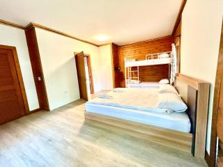 The Log of Paradis - 5