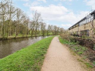 Number 7 Canalside - 8