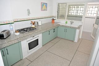 Bright & Spacious Apartment - Ocean View - 6