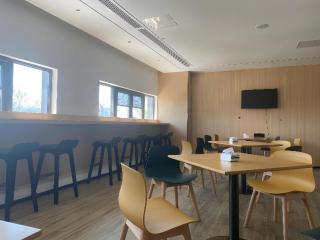 City Comfort Inn Wuhan Yangluo Wanda Plaza - 1