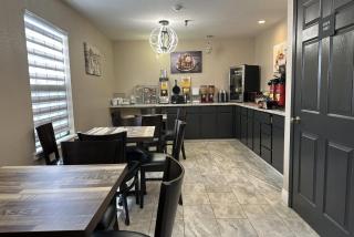 Super 8 by Wyndham Kinder/Coushatta near Casino - 3