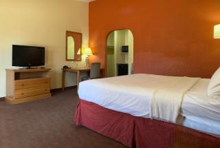 Travelodge by Wyndham Lubbock - 6