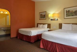 Travelodge by Wyndham Lubbock - 5