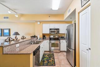 Shores of Panama 2302-1 BdrmBunks Sleeps 6. Free Fun Gulf Front Balcony - 2