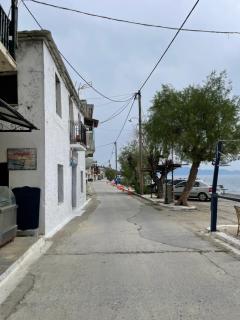 Little Graceland - 9