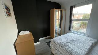 Spacious 2-bed House in Walker - 2