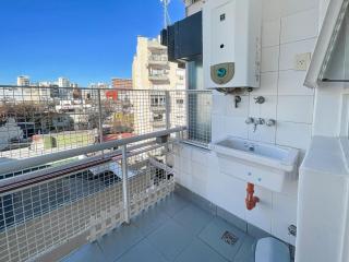 Charming 2-Bedroom Apartment with City View in Buenos Aires - 4