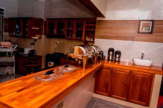 Fortis Hill Hotel - 1