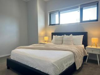 Kangaroo Point, Bromley Street - Brisbane - 7