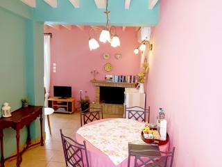 Old Town House with Garden, Fully Equipped & Peaceful - Città di Rodi - 7
