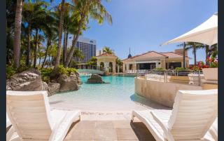 Chevron Renaissance - Private Apartments by Coastal Letting Co - 8