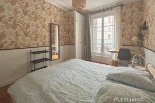 Bright and Charming 2-Bedroom in the Heart of the 5th - 2