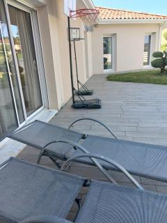 Grande maison plain pied,campagne, proche A7,parking privé, idéal pro et famille nombreuse - 5