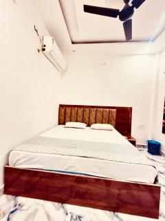 Shri charno amrit vatika - 7