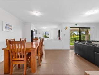 Riverstone Crescent Residence - 4