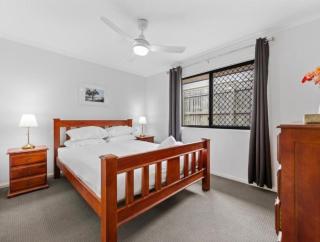 Riverstone Crescent Residence - 1