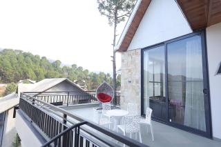 Minara Meadows - 6