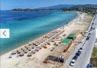 Absolute Beachfront Villa-Grand Sandy Beach - 0