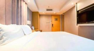 Lavande Hotel Guangzhou South High-speed Railway Station Luoxi Metro Station - 3